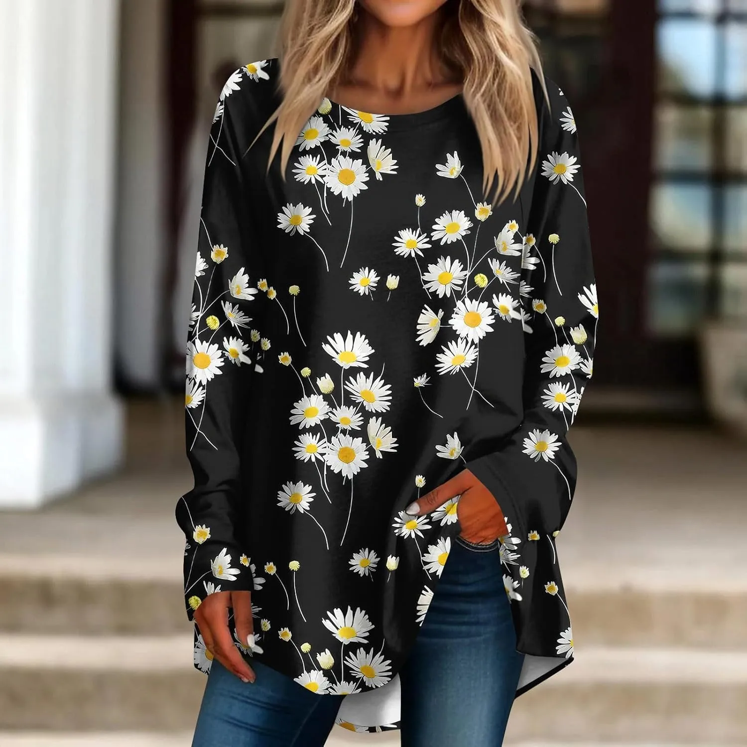 Going Out Tops For Women, Womens Loose Fit Long Sleeve Blouse Trendy Crewneck Tunics Or Tops To Wear With Leggings