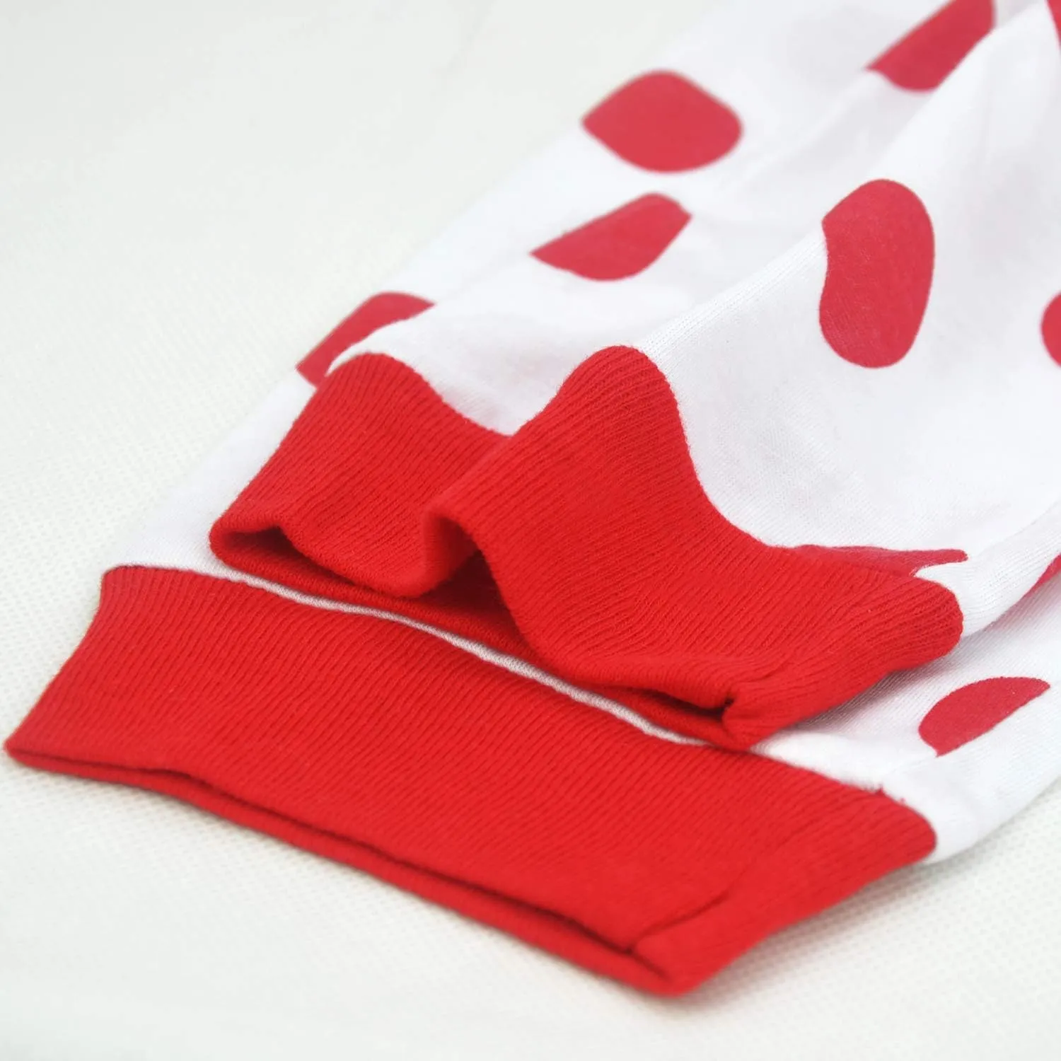 HYCLES Christmas Pajamas for Kids Girls Holiday Long Sleeve Sleepwear Santa Cotton Pajamas Sets for 2-12T Boys/Toddler Pjs