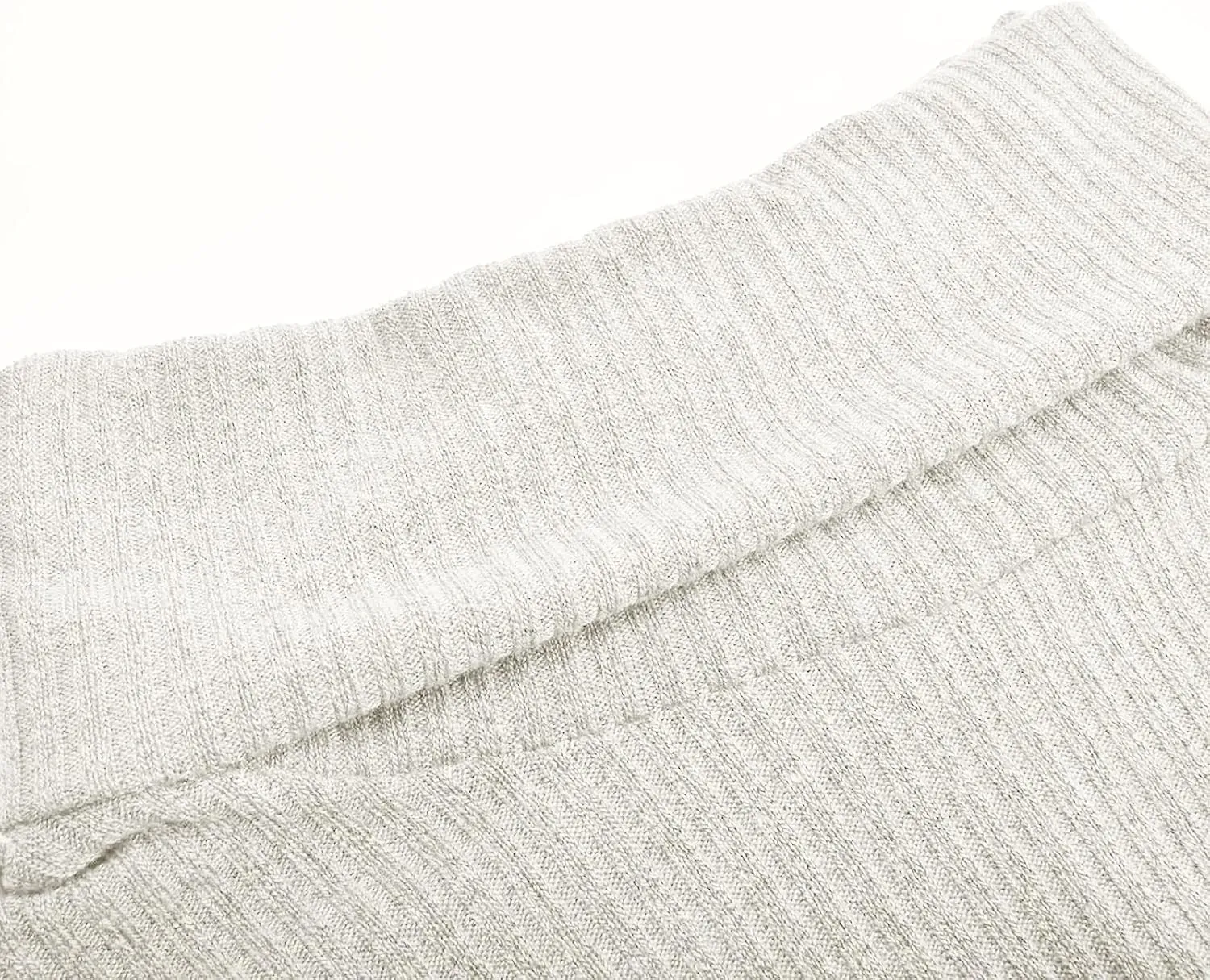 Womens Knitted Sweaters Long Sleeve Casual Tops Solid Color Sweaters Winter Fashion Tops Loose Fitting Tops Blouse