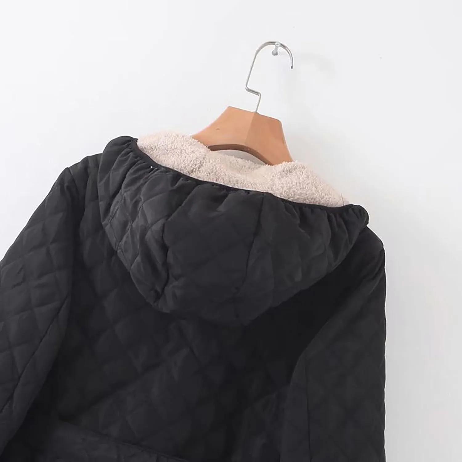XUNRYAN Winter Jackets Women Trendy Sherpa Lined Down Coat Zip Up Puffer Jackets Faux-Fur Fleece Coat Casual Anorak Parka